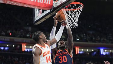 Knicks aplastan por 113-89 a los Hawks que pierden a Murray