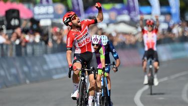 De Gendt gana octava etapa del Giro de Italia