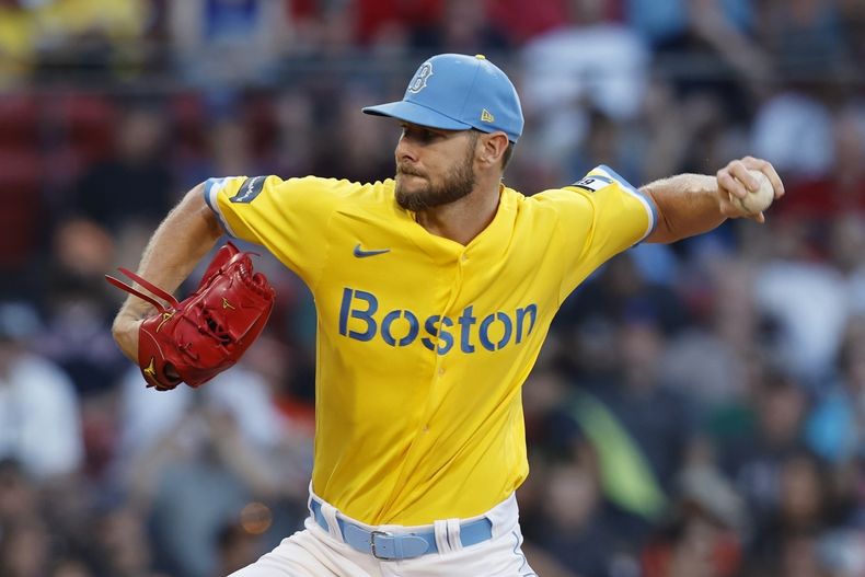 Chris Sale, de los Medias Rojas de Boston, hace un lanzamiento en el juego del viernes 11 de agosto de 2023, ante los Tigres de Detroit (AP Foto/Michael Dwyer)
