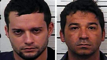 arrestan a dos cubanos acusados de estafar mas de 30 mil dolares con tarjetas clonadas