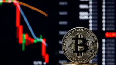 se derrumban las principales criptomonedas y el precio del bitcoin baja mas del 18% en cuestion de horas