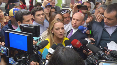 lilian tintori es expulsada de ecuador por rafael correa