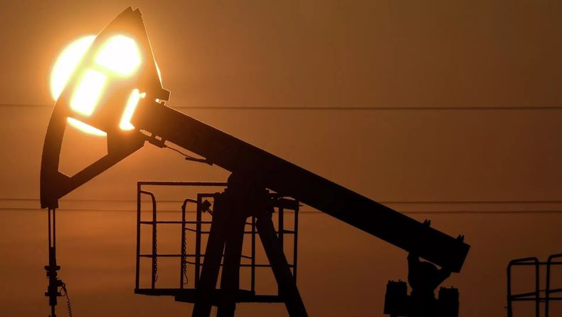 rusia-recortara-en-300000-bd-las-exportaciones-de-petroleo-en-septiembre-130603.jpg