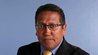 fallece en miami el periodista enrique flor, figura destacada del periodismo de investigacion