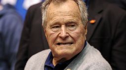 hospitalizan al ex presidente george h.w. bush