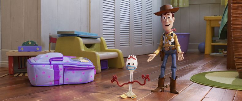 ESP-CIN_RESEÑA-TOY_STORY_4-0.jpg