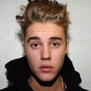 Policía: Bieber dijo tener una fractura en el pie
