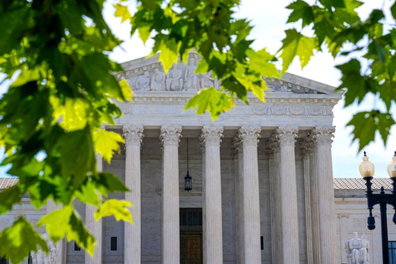 La sede de la Corte Suprema de Estados Unidos en Washington el 5 de junio del 2026. (AP foto/Mariam Zuhaib)