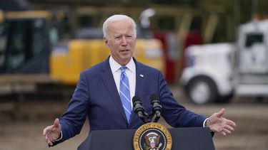 Biden intensifica las advertencias de un posible impago