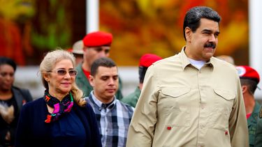 maduro impide ingreso de ayuda humanitaria por no poder controlar su distribucion
