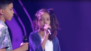 emocionante actuacion de hermanos cubanos en la voz junior canada