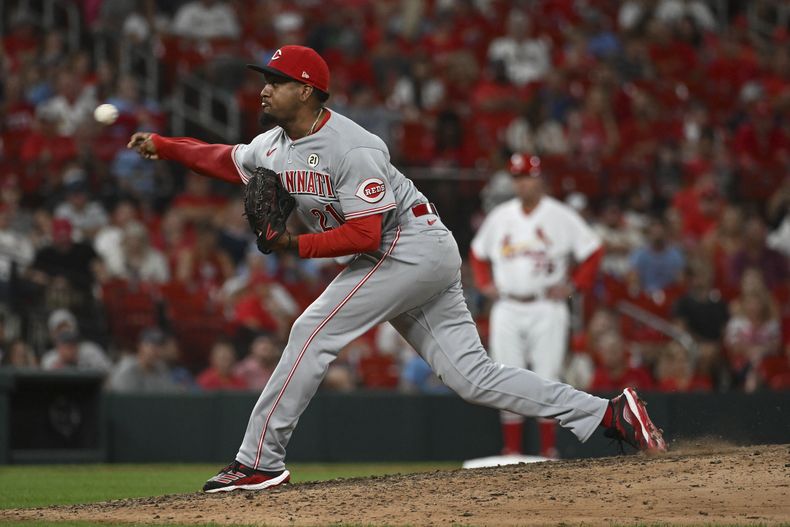 DEP-BEI ROJOS-CARDENALES