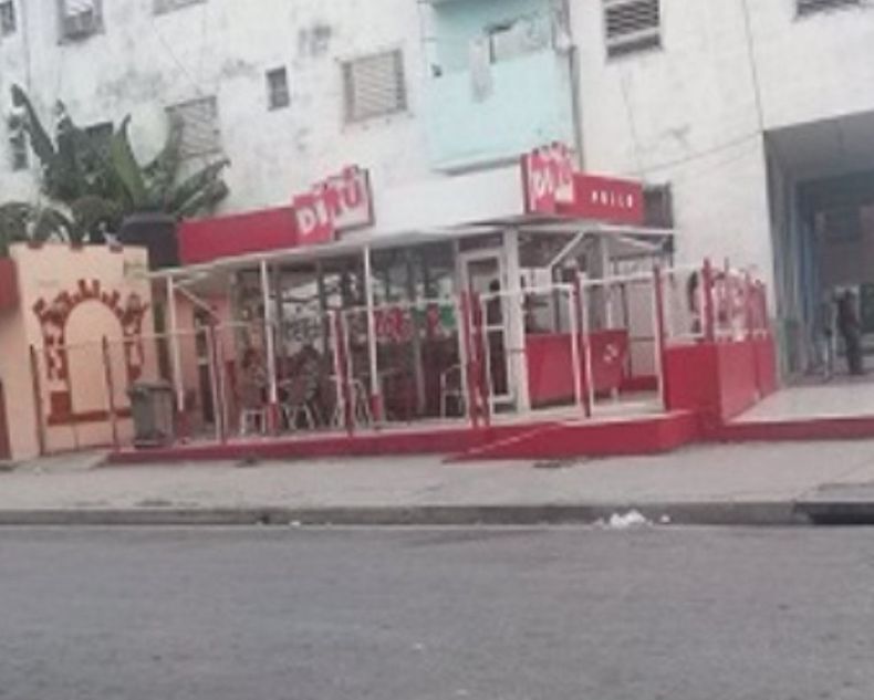Cafetería Di Tú en Luyanó.