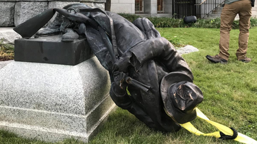 americateve | estatua.png
