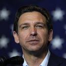 Ron DeSantis, gobernador de Florida y aspirante a la candidatura presidencial republicana, en un evento el 6 de agosto de 2023 en Cedar Rapids, Iowa. (Foto AP /Charlie Neibergall)