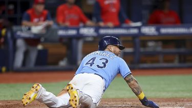 Ramírez guía a Rays a triunfo ante Angelinos en 11 innings