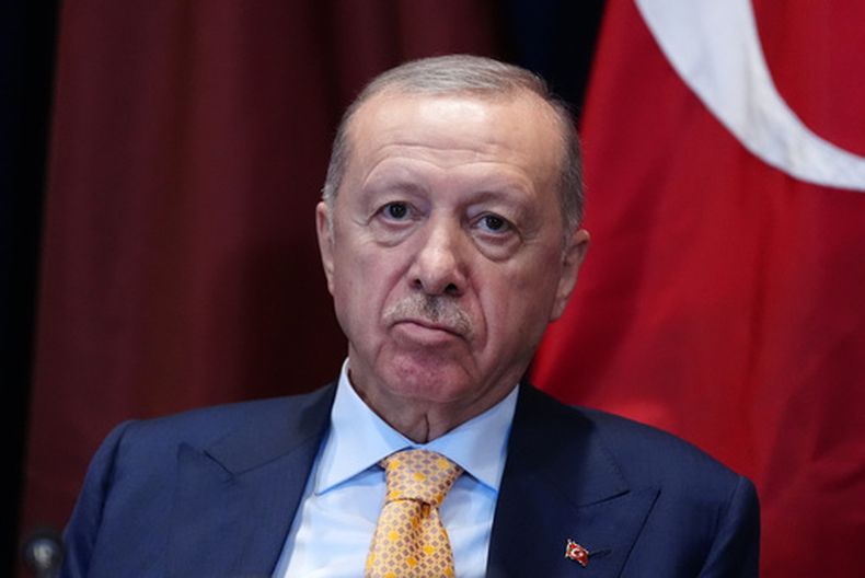 El presidente de Turquía, Recep Tayyip Erdogan, durante una reunión con su homólogo estadounidense, Donald Trump, durante una reunión con el Consejo de Cooperación del Golfo en el marco de la Asamblea General de Naciones Unidas, el 22 de septiembre de 2026, en la sede de la ONU. (AP Foto/Julia Demaree Nikhinson)