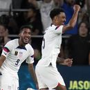 Bryan Reynold celebra tras anotar con su compañero de la selección de Estados Unidos Jesus Ferreira en el encuentro ante St. Kitts y Nevis en la Copa Oro CONCACAF el miércoles 28 de junio del 2023. (AP Foto/Jeff Roberson)