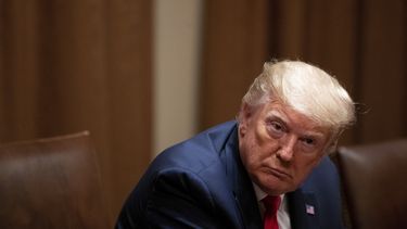 Trump sanciona a empleados de Corte Penal Internacional