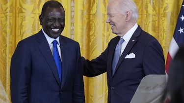 El presidente estadounidense Joe Biden y su homólogo keniano William Ruto ofrecen una conferencia de prensa conjunta en la Casa Blanca, en Washington, el jueves 23 de mayo de 2024. (AP Foto/Susan Walsh)