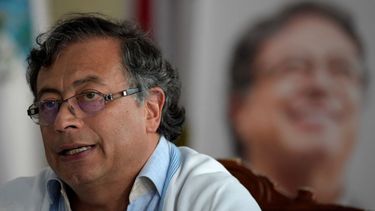 Gustavo Petro aventaja con 90% de conteo preliminar en Colombia, pero no evitaría segunda vuelta ante Rodolfo Hernández