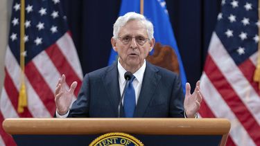 El secretario de Justicia, Merrick Garland, habla durante una conferencia en la sede del Departamento de Justicia, en Washington, el jueves 12 de septiembre de 2024. (AP Foto/Jose Luis Magana)