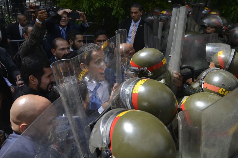 AMS-GEN_VENEZUELA-CRISIS_POLITICA-1.jpg