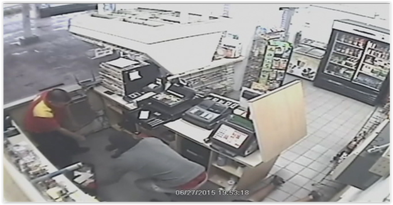 ASALTAN GASOLINERA.PNG