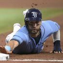 Kiermaier y los Rays remontan para vencer 3-2 a Medias Rojas
