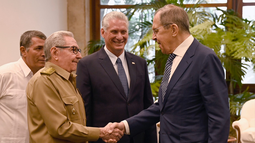 raul castro y el canciller ruso refuerzan en la habana alianza estrategica contra eeuu
