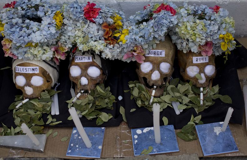 AMS-GEN_BOLIVIA-CALAVERAS_FESTIVAL-1.jpg