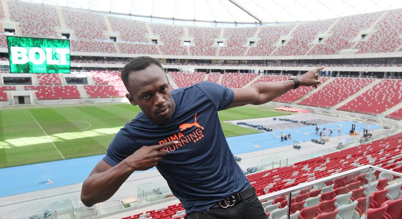 Usain Bolt posa en el estadio Nacional de Varsovia, Polonia, el mi&eacute;rcoles 20 de agosto de 2014. (AP Foto/Czarek Sokolowski)