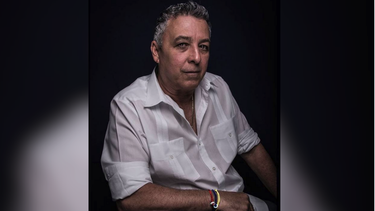 fallece en miami el escritor y analista politico cubano, armando de armas