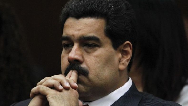 La Fiscalía de la Corte Penal Internacional (CPI) de La Haya inició el estudio de una denuncia presentada por más de 300 diputados y senadores de España y América Latina, quienes acusan a la cúpula del régimen de Nicolás Maduro de haber cometido crímenes