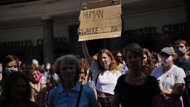 Preocupa a ONU huelga de hambre de migrantes en Bélgica