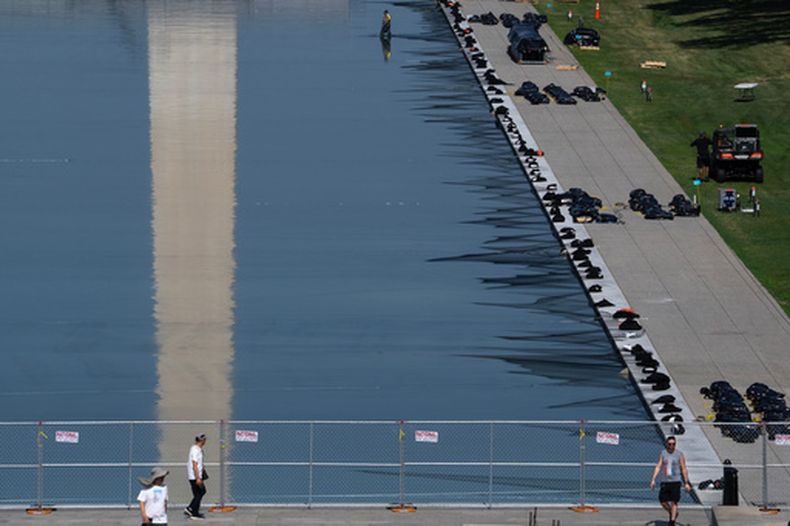 El Estanque Reflectante en Washington el 2 de julio del 2026. (AP foto/Nathan Howard)