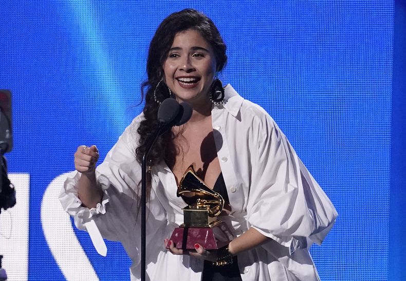 ESP-MUS LATIN GRAMMY