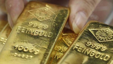 Arrestan a ecuatoriana por presunto contrabando de oro en el Aeropuerto de Miami