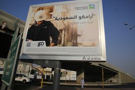 los beneficios de la petrolera saudi aramco suben un 80%
