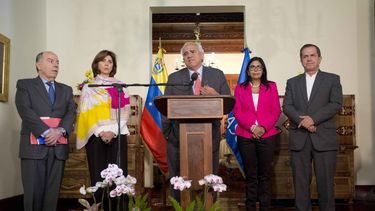 Unasur gestiona acercamiento ante crisis venezolana