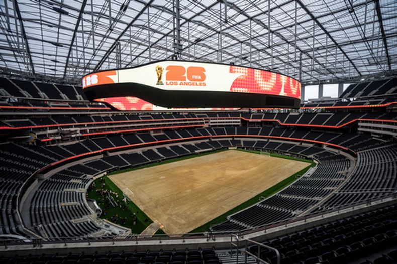 ARCHIVO - Vista general del SoFi Stadium en Inglewood, California, el martes 12 de mayo de 2026 (AP Foto/Jae C. Hong,File)
