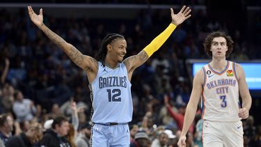 Con triple-doble de Morant, Grizzlies superan al Thunder