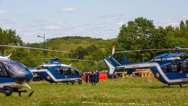 · Tres policías heridos en ataque en Francia