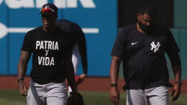 aroldis chapman, a los cubanos tras las protestas: llego el momento de tumbar la dictadura y ser libres