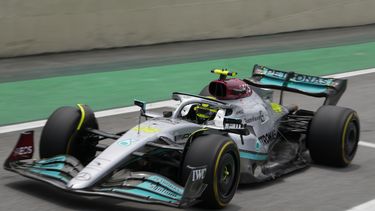 Escudería Mercedes suspende patrocinio con FTX