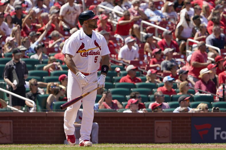 DEP-BEI FILIS-CARDENALES
