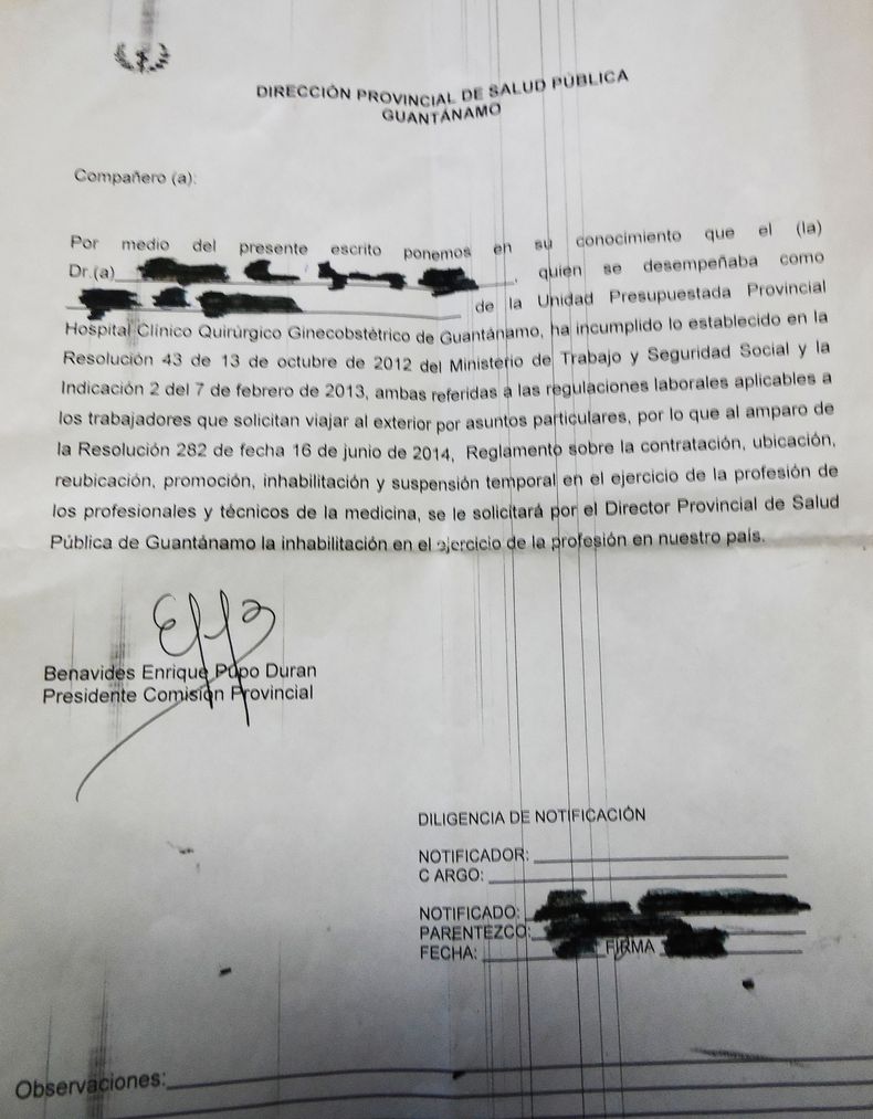 Notificación recibida por familiares de un médico que decidió radicarse en el extranjero.
