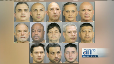 arrestan a 13 hombres por practicar sexo dentro de una tienda para adultos