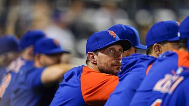 Scherzer lanza 3 innings en juego simulado