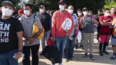 Pentágono niega pedido de ayuda con migrantes en Washington